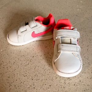 Nike baby girl sneakers